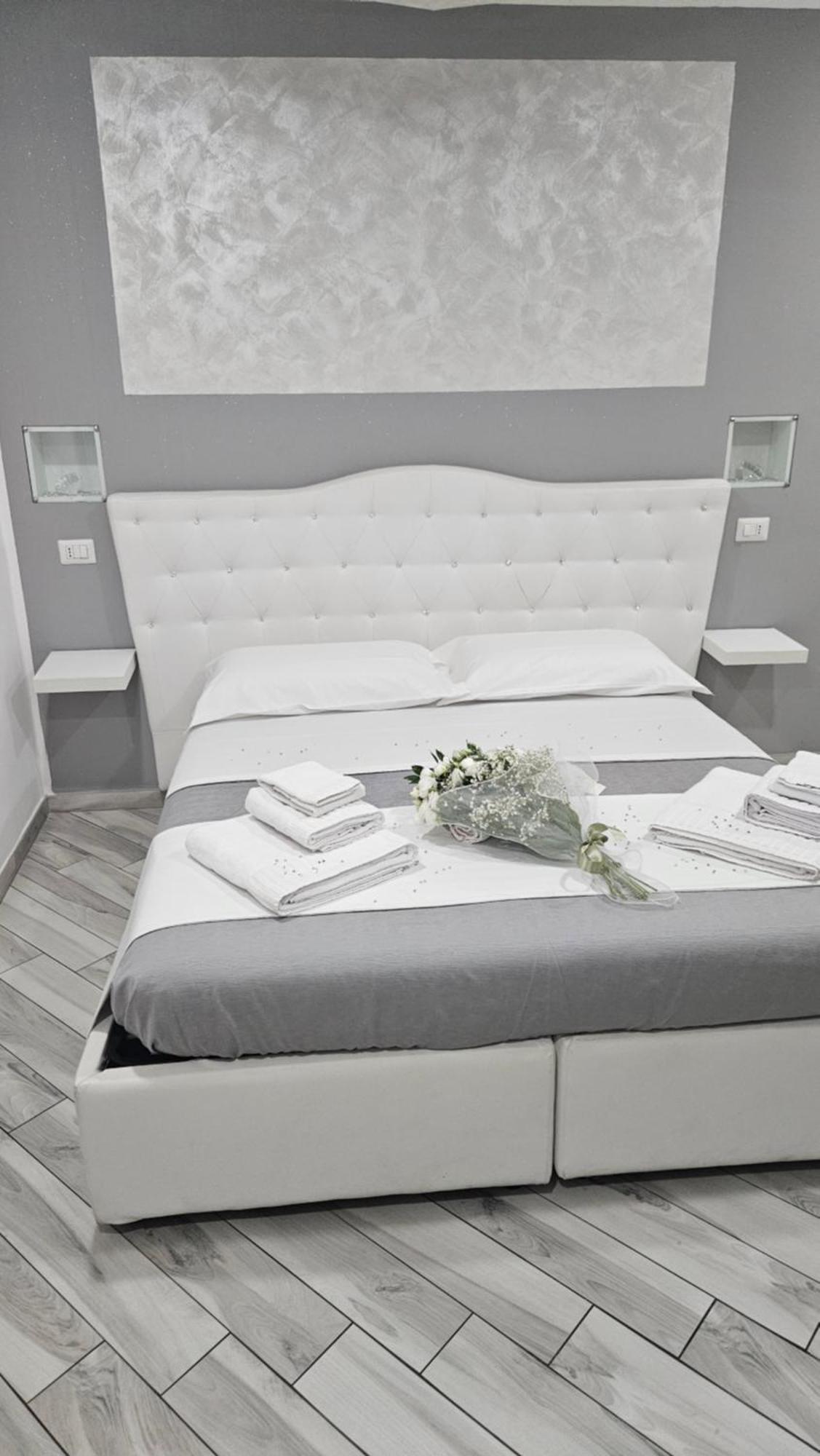 Bed and Breakfast Il Diamante Кротоне Екстер'єр фото