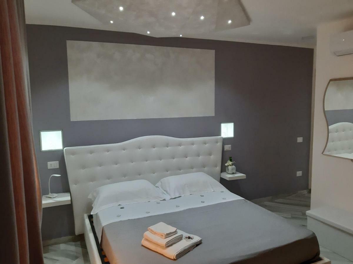 Bed and Breakfast Il Diamante Кротоне Екстер'єр фото